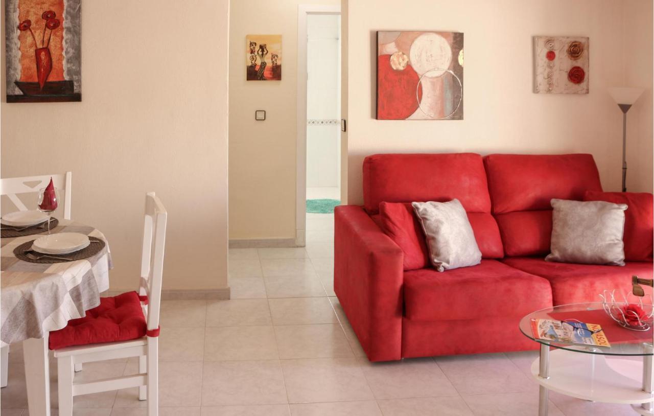 Stunning Apartment In Торевиеха Екстериор снимка